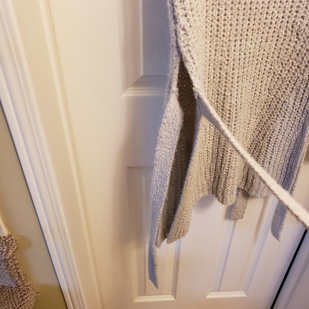 ๐ Vest - Picture 3 of 3